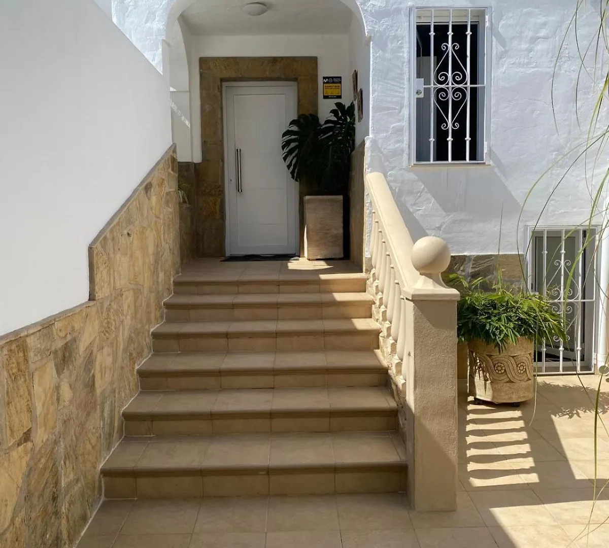 Apartamento Condal - Jacuzzi & Bbq Nerja Apartman